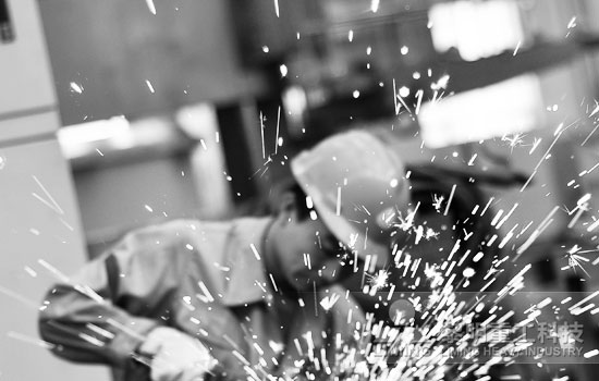 黎明重工專業品質 十年見證